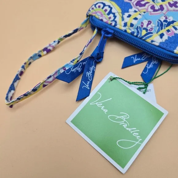 Vera Bradley Zip-Around Wallet Capri Blue Paisley Quilted Cotton Wristlet NEW - Picture 9 of 15